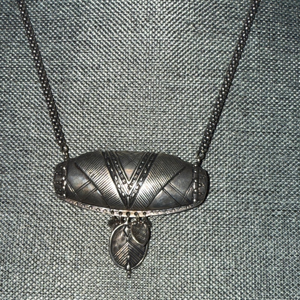 Silpada “Party Perfect Necklace” Etched Sterling Silver Necklace N3181